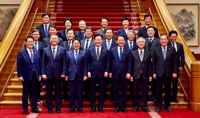 [이슈플러스] “소멸 위기 앞 물러설 곳 없다”… 광주·전남 320만 메가시티로