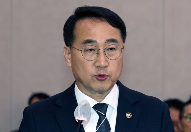 이 와중에… 산림청장은 음주 사고 경질