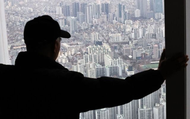 강남3구 수억 낮춰 급매물, 집값 상승 기대도 ‘뚝’… 변화  조짐