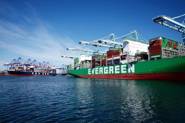 美 ‘글로벌 관세 10%’ 발효… 트럼프 “장난치면 더 높은 관세”