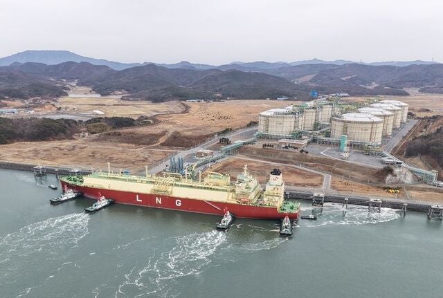 호주서 뽑아낸 LNG 국내 첫 도입… SK이노 E&S, 14년 자원개발 결실