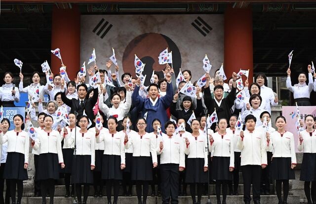 “봄은 언제나 유관순 선배의 만세 함성과 함께 찾아옵니다”