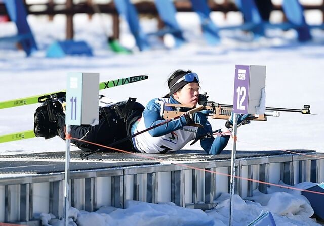 노르딕스키 김윤지, 첫 여성 金 정조준