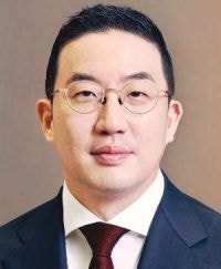 LG, 국내 첫 AI 대학원 개원…  구광모 회장 “기술보다 사람”