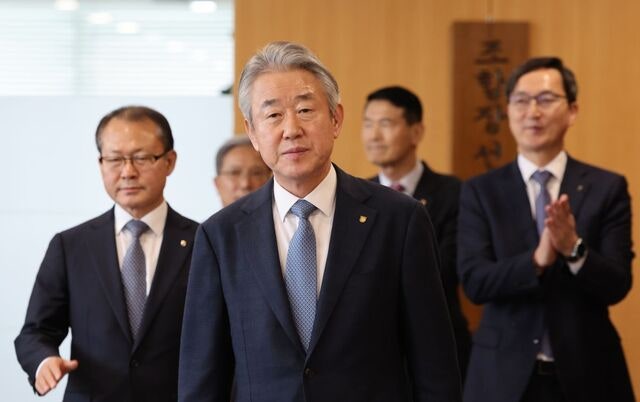 ‘비리 백화점’ 강호동 농협회장 횡령·금품수수 의혹 적발