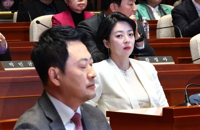 국힘, 끝장 의총서 ‘비상계엄 사과·尹 절연’ 결의문 채택