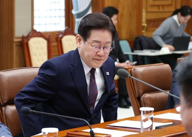 통제 안되는 당, 결국 총대 멘 李… “개혁하다 초가삼간 태워”