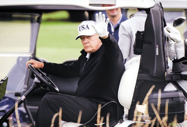 전쟁 중에도 골프·SNS… 트럼프, 금기 깬 전시 리더십 도마에