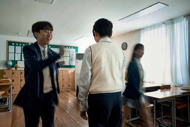 [이도경의 에듀 서치]  정의보다 안전한 침묵… 학폭 방관자 키우는 입시제도