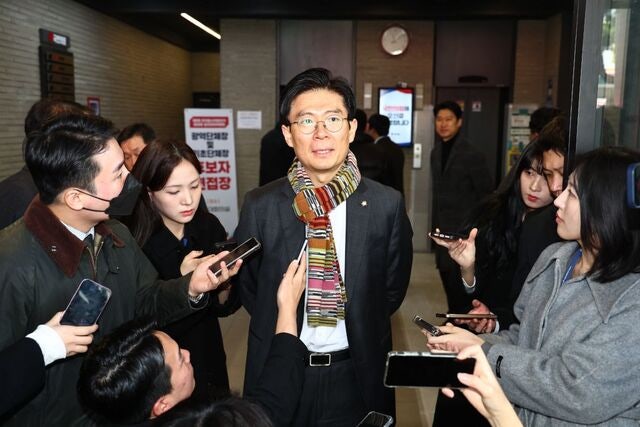 [사설] 국힘 자중지란이 낳은 공관위원장 사퇴