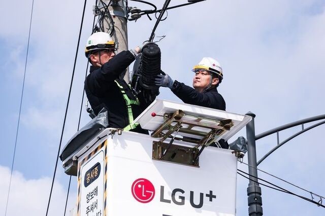 버킷차 타고 전봇대 오른 LG유플 홍범식 “안전사고 0건으로”