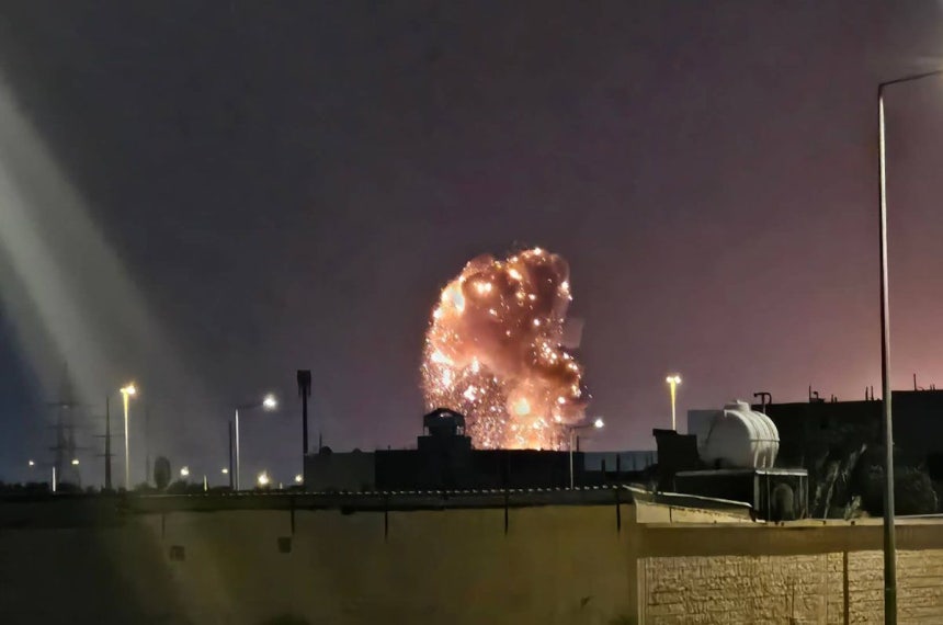 지난 18일(현지시간) 사우디아라비아 리야드에서 촬영된 폭발 사진. 신화연합