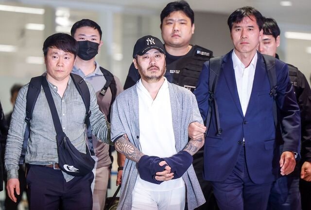 [포토] 한국인 3명 살해한 ‘마약왕’ 박왕열, 필리핀서 송환