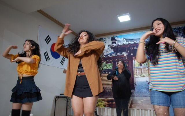 K팝으로 열린 마음, K워십 통해 복음 스며든다