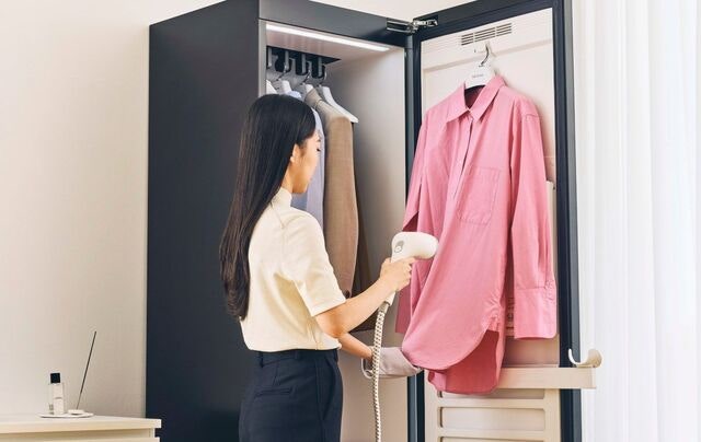 “이제는 필수 가전”… LG 스타일러, 200만대 팔렸다