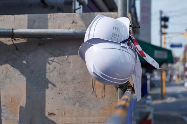 중동발 ‘나프타 쇼크’ 건설현장 비상… 공사비 갈등 도미노 우려