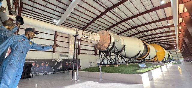 첫 탐사 성공 ‘아폴로 로켓’, 우주비행사 24명 달로 보냈다