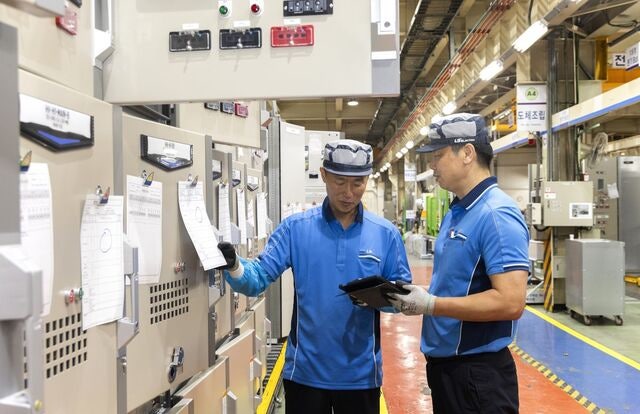 “베테랑 힘으로 해외시장 공략”… LS일렉, ‘정년 후 재고용’ 확대