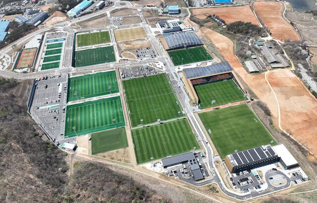 축구장만 11개… 한국 축구 새 요람 된 천안