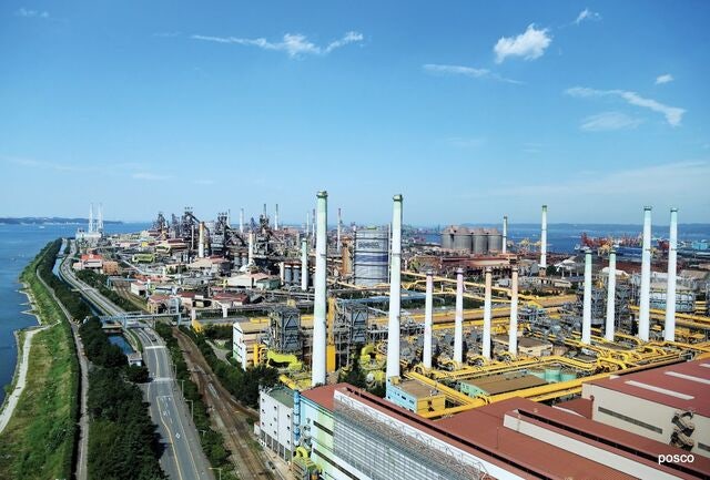 꿈의 ‘탄소 제로’ 제철소 시동… 포스코, 수소로 쇳물 뽑아낸다