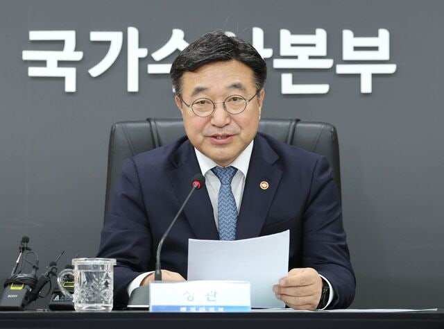 “가짜뉴스는 반란 행위… 무관용 원칙”