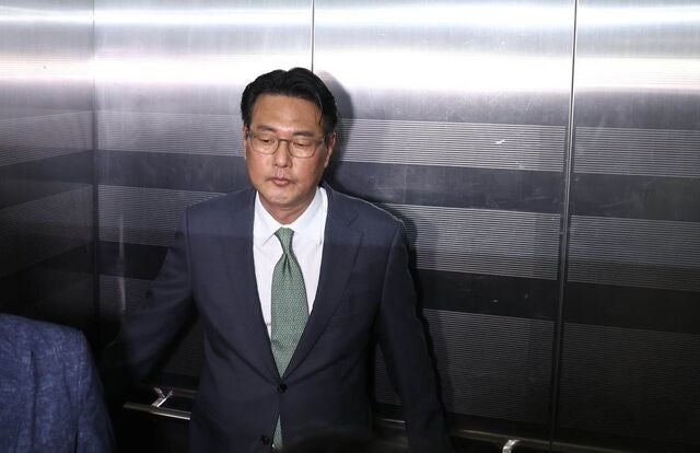 2차특검, 김태효 압수수색… 박상용 검사엔 출국금지