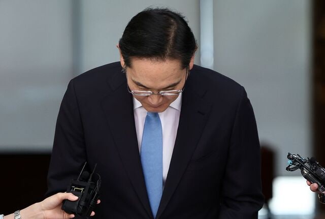 6년 만에 또 고개 숙인 이재용 “비바람 제가 맞겠다”