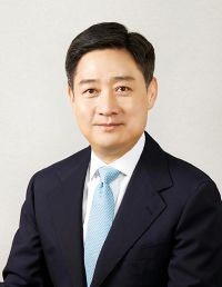 ‘레드팀·AI’ 꺼낸 홍범식… LG유플, 유심 교체 ‘조용한’ 200만 돌파