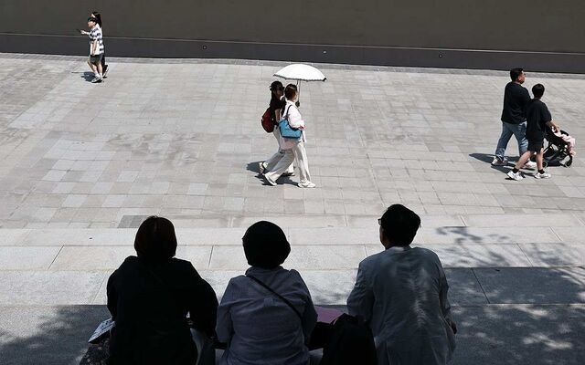 김천 36도, 구미 35도… 전국서 벌써 뜨거운 ‘폭염과의 전쟁’