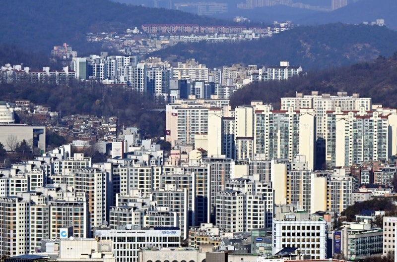 ‘이자 어떡해’ 영끌족 비명… 주담대 금리 7% 재돌파