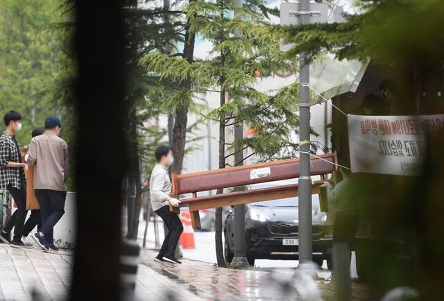 교주의 구속과 죽음, 끝인가 시작인가