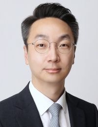 [조성실 교수의 AI노트]  AI와 사랑에 빠지는 사람들