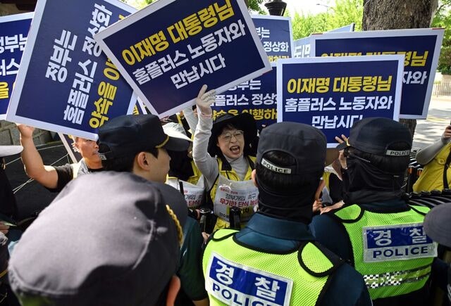 [포토] “대통령님, 홈플러스 노동자와 만납시다”