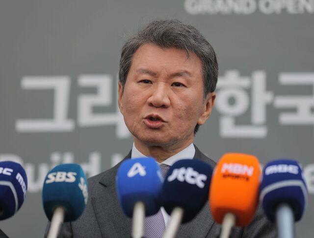“월드컵 끝나고 사퇴”…  정몽규 축구협회장, 13년 만에 물러난다