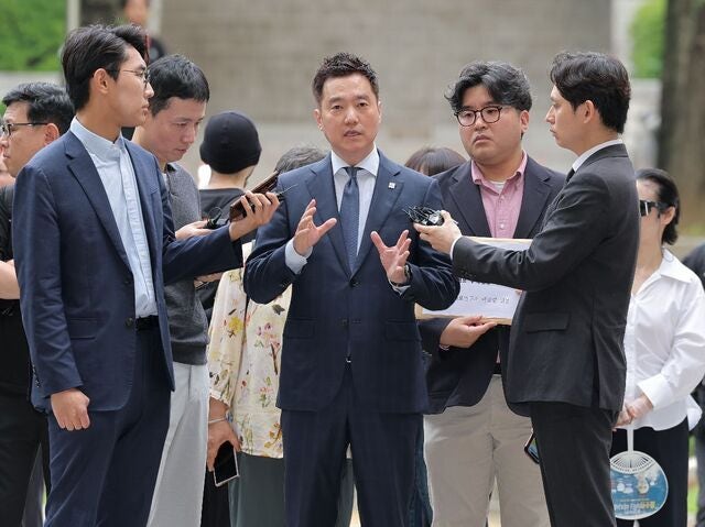 韓国人「『とんでもない攻撃を受けている』と主張するも…」→キム・セウィ氏の拘束維持が決定