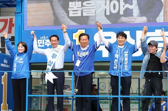 與는 ‘李정부 1년’ 성적표 받고… 野는 ‘보수 재건’ 분수령