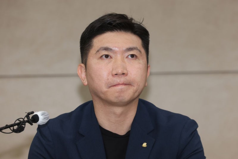 유승민 대한체육회장 잠실 시위에 “모든 법적 대응 방안 검토”