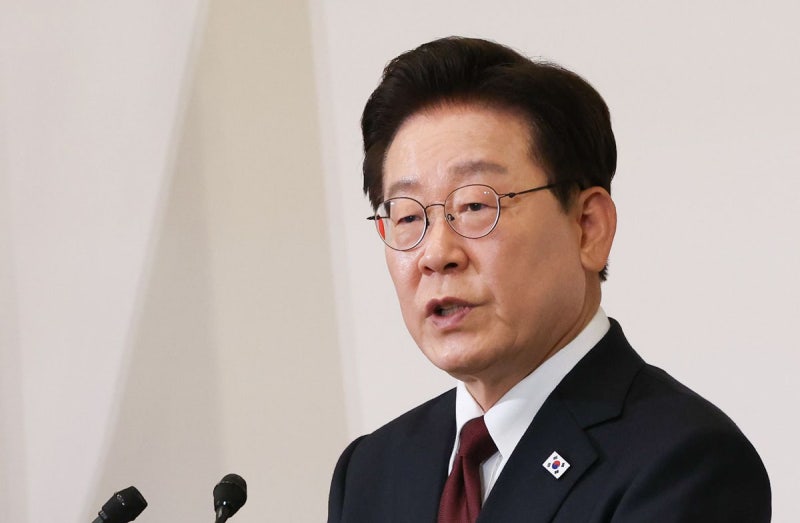[속보] 李대통령 ‘긍정’ 50%선 붕괴… 긍정 47.7% 그쳐
