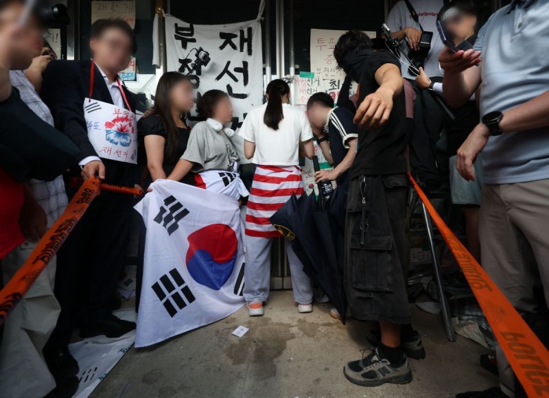 [단독] 경찰, ‘<b>올다르크</b>’ 신원 특정…업무방해 혐의로 조만간 소환