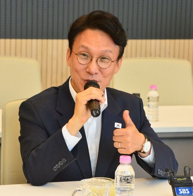 치고 나가는 김민석 오늘 출사표… 정청래 잠행, 송영길은 鄭조준