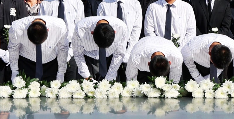 ‘5·18 조롱’ 논란 배재고, 재심 신청 검토 중…<b>광주일고</b>도 <b>선처 호소</b>