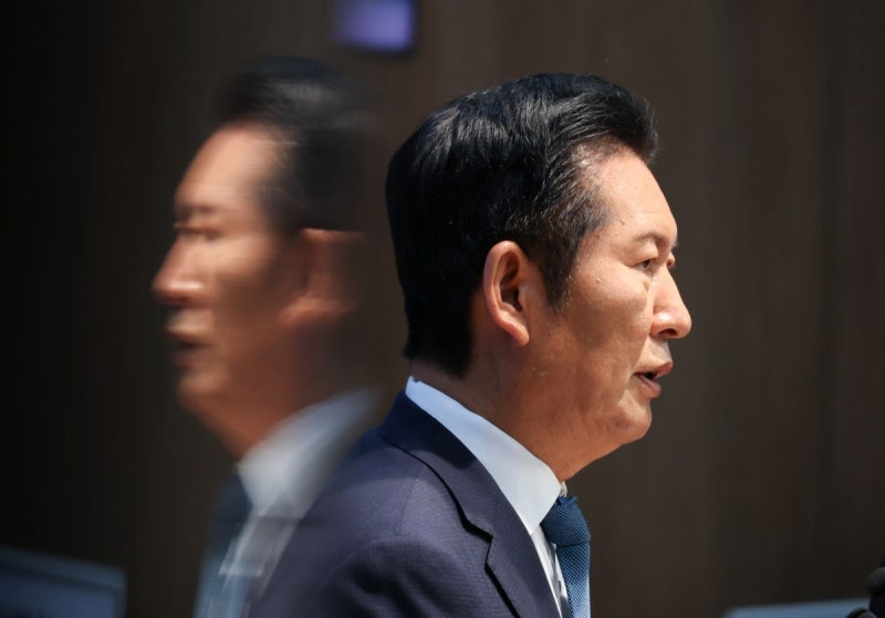 <b>정청래 당대표 출마</b> 선언 “대선 출마 않겠다…李정부 뒷받침”