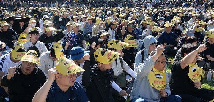 울산 ‘여름 파업’ 전운… 현대차 현대중공업 임협 난항