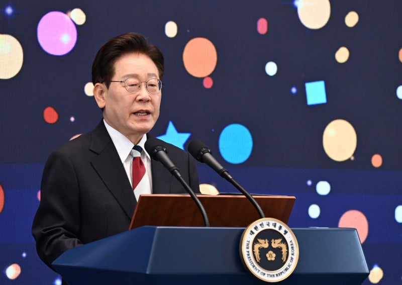 李 언급한 ‘미프진’ 허용 논의… 의료계 “안전성·법적 기준 미비”