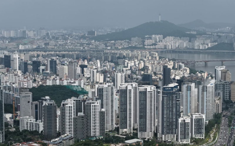 지금 안 사면 지각비…  서울 밖 벼랑끝 매수
