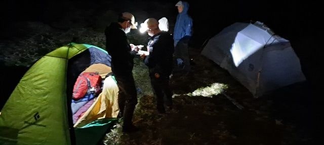 “백록담 물을 마셔?” 한라산 불법 탐지카메라 늘린다