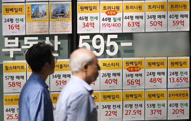 李, 공급 확대 주문… 7시간 동안 수도권 부지 하나하나 챙겼다