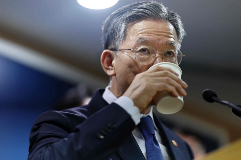 “이제 와 면피” “할 만큼 했다”… 정성호 바라보는 엇갈린 檢