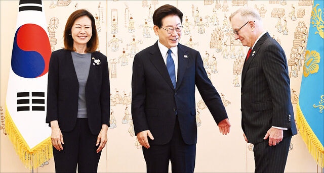 [포토] “한·미동맹 든든한 가교역” 스틸 美대사와 첫 조우