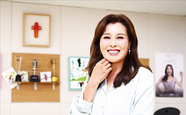 “감사도 입 밖으로 꺼내고 실천해야 삶 바뀝니다”